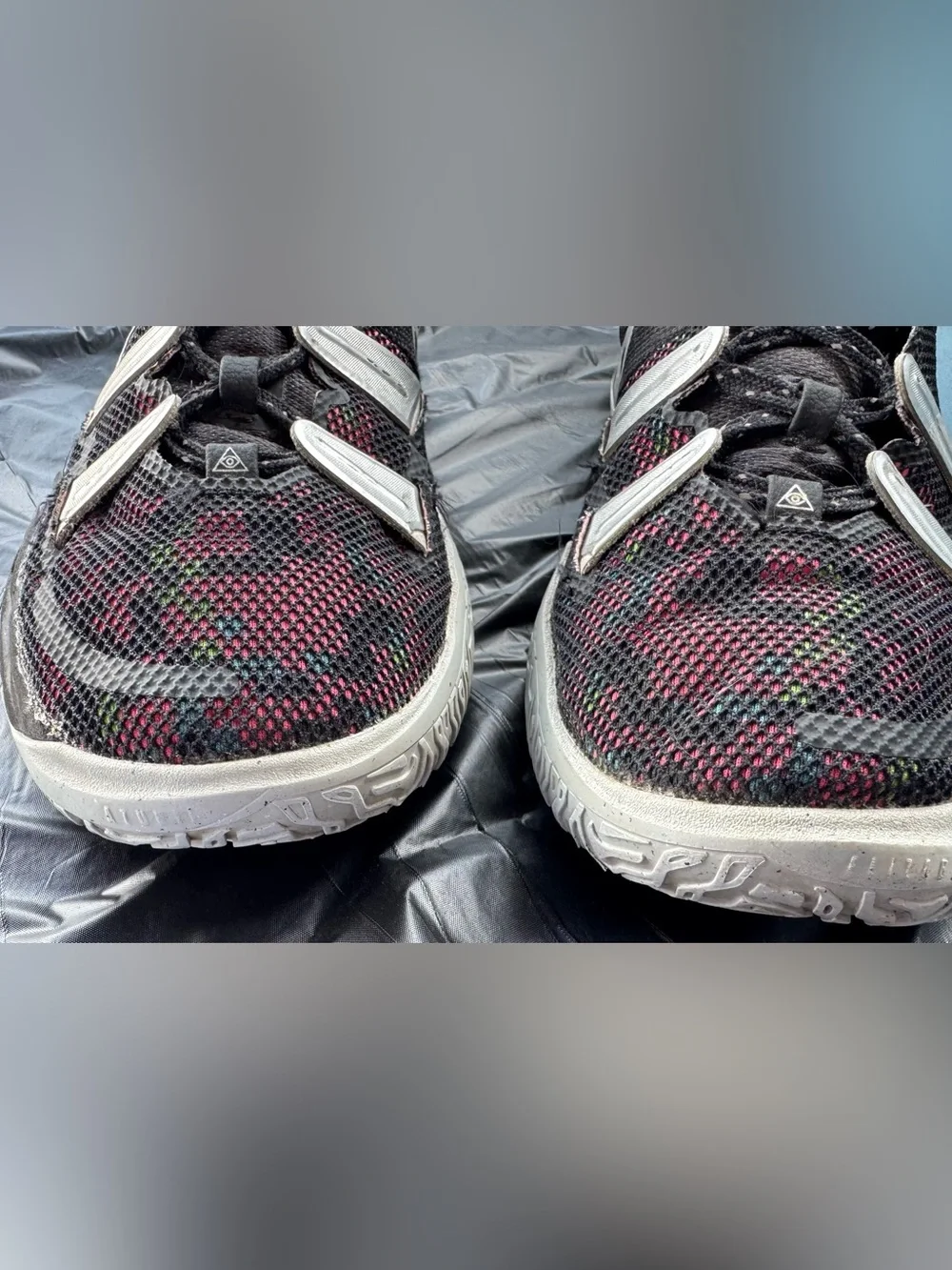 Nike Kyrie 7 GS Pixel Camo Shoes Size 7Y (Fits 7 Men / 8.5 Women) CT4080-008 - Picture 7 of 8